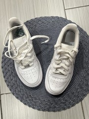 Nike Air Force 1 Low LE (GS) Triple White (FV5951 111) KIDS Size 4Y Pre Owned