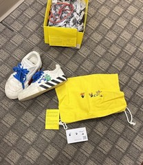 Off-White c/o Virgil Abloh Monsters Vulcanized Kids Sneakers White Black