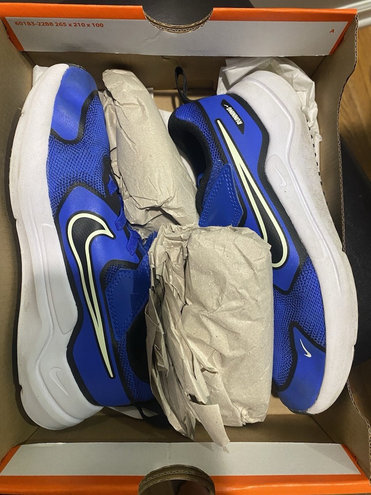 Nike Cosmic Runner (PSV) Boy’s Blue Black Volt Running Shoes HM4400-407 US 2.5