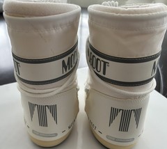 Moon Boot Baby Icon Nylon Snow Boots White Sz 7/9.5 Unisex