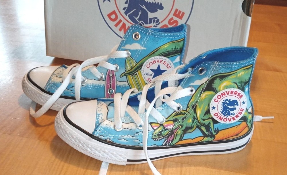 converse chuck taylor dinoverse shoes size 31.5