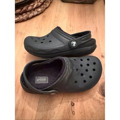 Crocs Kids Classic Lined Clogs Black Fuzz Cozy Slippers Size Junior 3 J3
