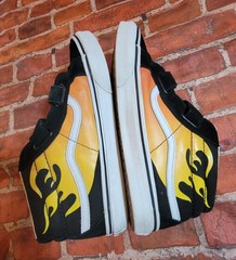 Vans Sk8-Mid Reissue V Flame Black Yellow Kids Size 7 Juniors Sneakers Have Wear