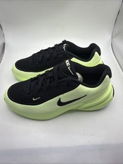 Nike Uplift SC Big Kids‘ Shoes (Black/Barely Volt/Black). Size 4 Youth.