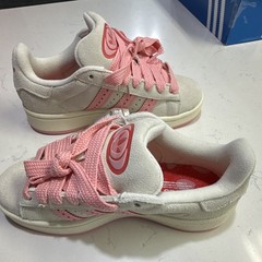 Adidas Campus 00s Valentine’s Day Cream Pink Red JS3522 Size 4 Youth / 5.5 Women