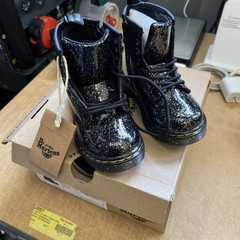 Dr. Martens Unisex Child 1460 Lace Up Fashion Boot Cosmic Glitter Sz. 7 NEW