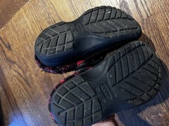 Crocs Unisex Mammoth Black Red & Black Plaid Lined Slip On Clog Size 9 Kid