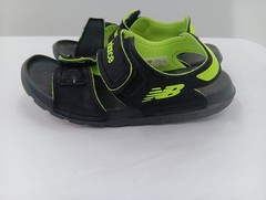 New Balance Sandals Kids 2 Black Strap Up Waterproof Lightweight Boys Summer