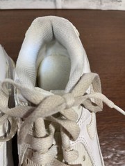 Nike Air Max 90 White Athletic Sneaker Shoes – CD6864-100 Kid’s US Size 6.5Y