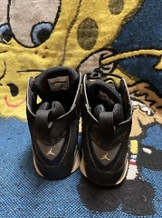 Jordan True Flight Mid Black 343795-010 Youth GS Size 5.5Y