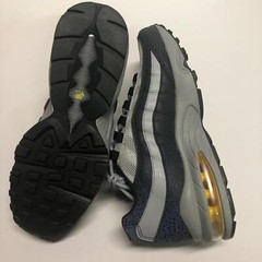 Nike Air Max 95 (GS) Off Noir/Dynamic Yellow Grey BV1245-001 Size 6Y & 6.5Y