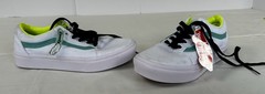 NWT Vans Off The Wall Old Skool Comfy Cush Skate Shoes Juniors Size 5.5 White