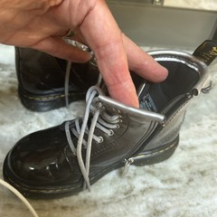 Dr. Martens Boots Big Kids Size 3 Black Patent Leather Lace-Up Combat Zipper
