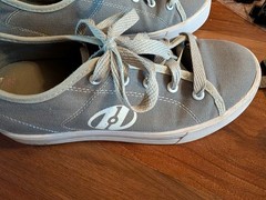 Heelys Gray X2 Wheeled Shoes & Accessories Unisex Boys Girls Men Women Size 5
