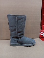 Ugg K Classic Tall little kid’s style-5229k , Grey, Sz 4