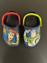 Crocs Toy Story Woody Buzz Lightyear Kids Multicolor Clog Shoes Size 9