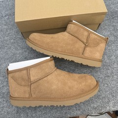UGG Kids‘ Classic Ultra Mini Boot Size 5 1130750K