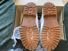 Timberland Premium 6 in Waterproof Boot Light Grey Nubuck Sz 6.5 Junior