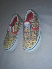 Vans X Wheres Waldo Classic Slip On Youth Kid’s Size 10.5 Sneakers Shoes