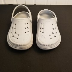 Gray Crocs Junior 6 Womens 8 Some Wear See Photos