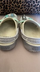 Crocs Star Wars Grogu Men’s Lightweight Comfort Clog Beige Green Slip-On Shoes