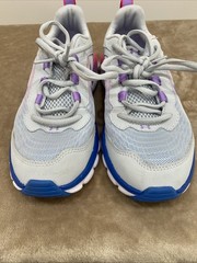 Under Armour Assert Cross Trainer, Sneakers, Size 5 Youth – Brand New