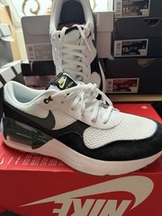 Nike Air Max SYSTM
