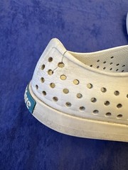 Native Jefferson White Water Friendly Slip On Sneaker J4 Big Kid Size 4