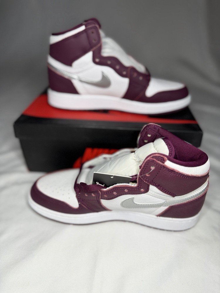 Nike Air Jordan 1 Retro High OG White Purple Leather Athletic Shoes 6.5Y
