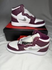 Nike Air Jordan 1 Retro High OG White Purple Leather Athletic Shoes 6.5Y