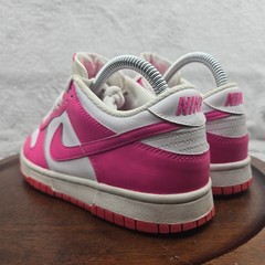 Nike Dunk Pink Low Laser Fuchsia White Shoes Size 5Y Or W6.5 FB9109-102 Sneakers