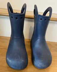 Crocs~Kids C 12 Unisex Boy Girl~Rubber Rain Boots~Navy Blue~Pull On With Handles