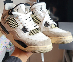 Jordan Air Jordan 4 Unisex Kids 7Y Leather Mid-Top Sneakers White/Black/Beige