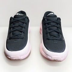 Nike Uplift SC Size 5.5 Youth