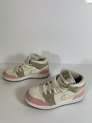Nike Air Jordan 1 Mid Top SE GS Pastel Grind Girls 6Y Sneakers DJ0338-100 B-Ball