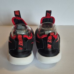 Nike Flex Runner Unisex Kids Athletic Sneaker US 6Y Black/Red Gradient Slip On