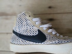 Size 4.5Y (GS) – Nike Blazer Mid 77 Vintage Alter & Reveal