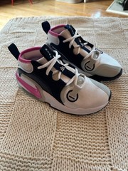 Nike Air zoom crossover 2, size 1, white/playful pink, basketball shoes