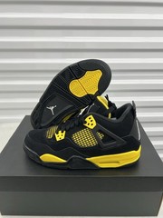 Nike Air Jordan 4 Retro Thunder Black Yellow 408452-017 GS Size 7Y Youth Size