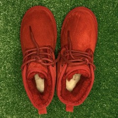 🔥 UGG Neumel II Boot Big Kid 2 Red Suede Cozy Fast Ship 🔥