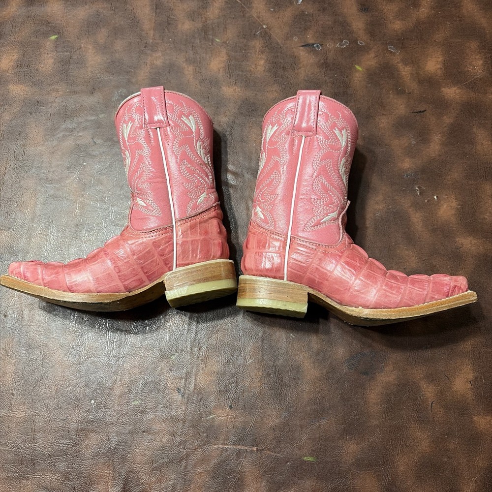 Kids Los Gueritos Pointed Toe Western Boots Size: Mexican 14/ US 7 OR 8 WITH BOX