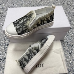 100 % Authentic DIOR Shoes for kids UNISEX. Size EU 30 / US 7.5”Insole