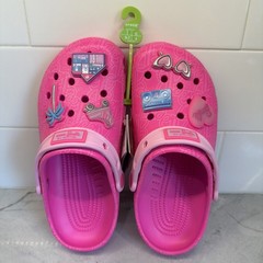 Crocs Barbie Pink Classic Clog Kids J4 EUR 36-37 Slip-On MPN 211406-90H