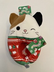 Squishmallows Holiday Christmas slippers Calico Cat youth Size 2-3