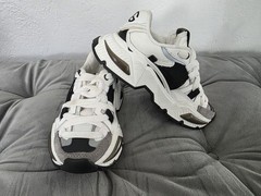 Dolce & Gabbana DG Airmaster Panelled Sneakers Kids Size 27 Stylish Comfortable