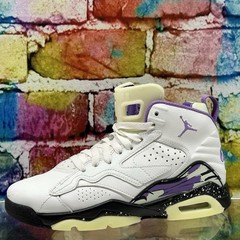 NIKE Youth Jordan MVP Summit Shoes Youth Size 5.5 Purple/White DZ5577-109 GLOW