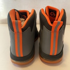 Nike Air Max Darwin 360. (GS) Size 5Y 6.5W Brand New From 2012