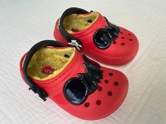 Crocs Disney red Clogs Mickey Mouse Toddler Size C 6 Lined