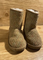UGG Kids Boot Classic Graphic Stitch Chestnut Brown Colorful Logo size 12