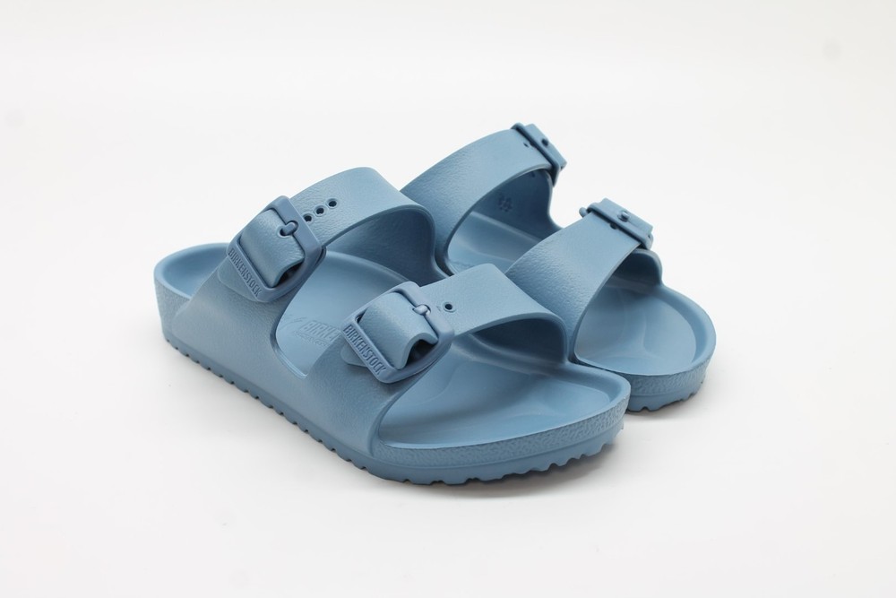 Birkenstock Kid’s Elemental Blue Arizona EVA Sandals Floor Sample 3N (34 EU)